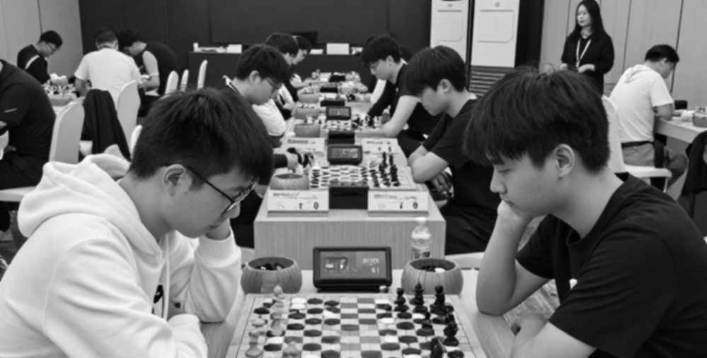 Án phạt xuyên tựa game: Himass, TanVuu và vùng xám quản trị của esports Án phạt xuyên tựa game: Himass, TanVuu và vùng xám quản trị của esports