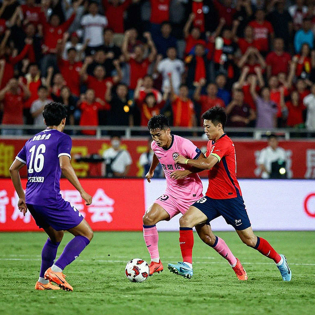 Vietnam Women Meet China in the Asian Games Quarterfinal: The 0-for-12 File, the Low Block, and the Data Gap