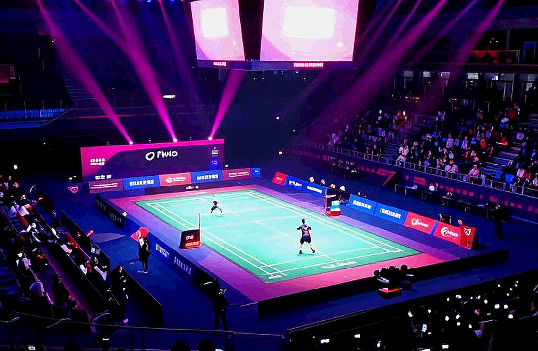 122 giây ở Aichi-Nagoya: Sindhu thắng ván đầu 21-11 rồi thua Chen Yufei 10-21
