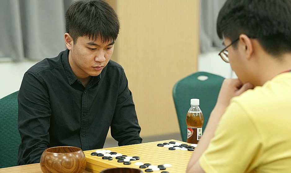 Carlsen, Praggnanandhaa và khoảng cách định dạng giữa những chiến thắng Carlsen, Praggnanandhaa và khoảng cách định dạng giữa những chiến thắng