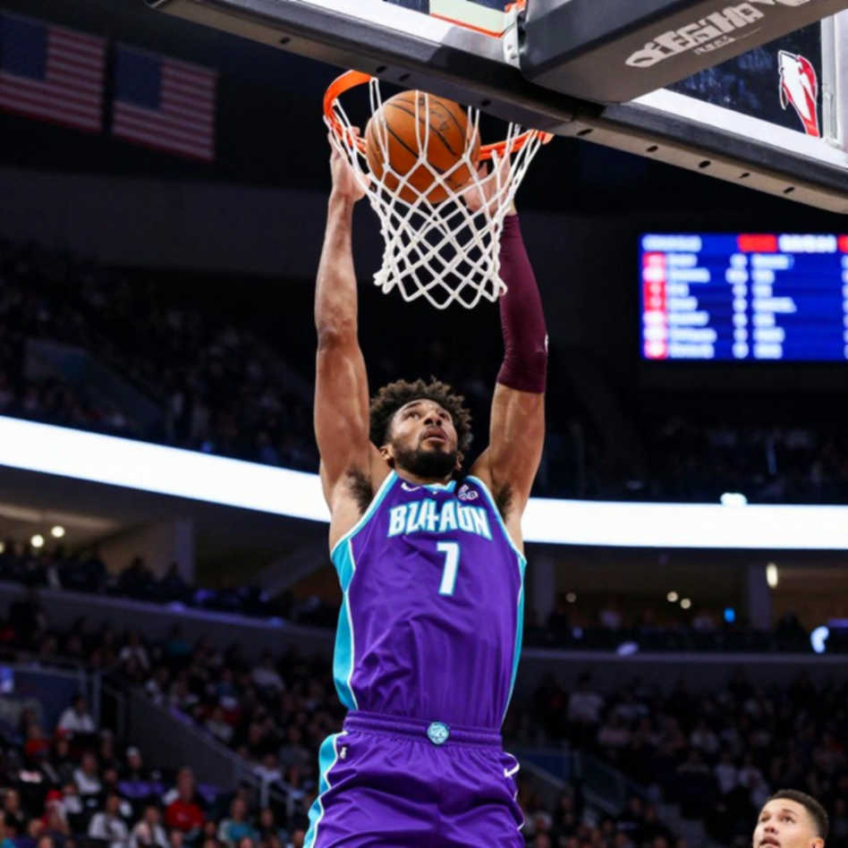 Olympiacos ký John Konchar hai mùa, Tyler Dorsey bị gạt một tháng: bài toán thật nằm ở tờ đăng ký ngoại binh