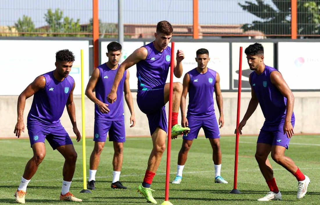 Coach Dinh Hong Vinh: Vietnam U23 unafraid of Korea or Saudi Arabia in Asiad 20 quarterfinal
