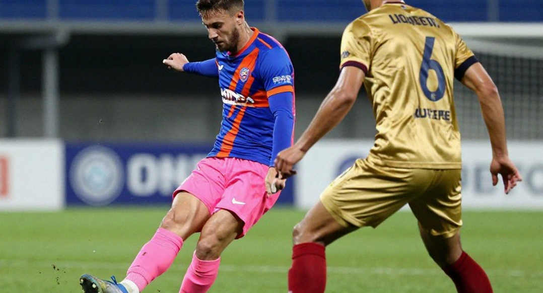 Một cú sút từ 25 mét và bài toán Aston Villa chưa có lời giải
