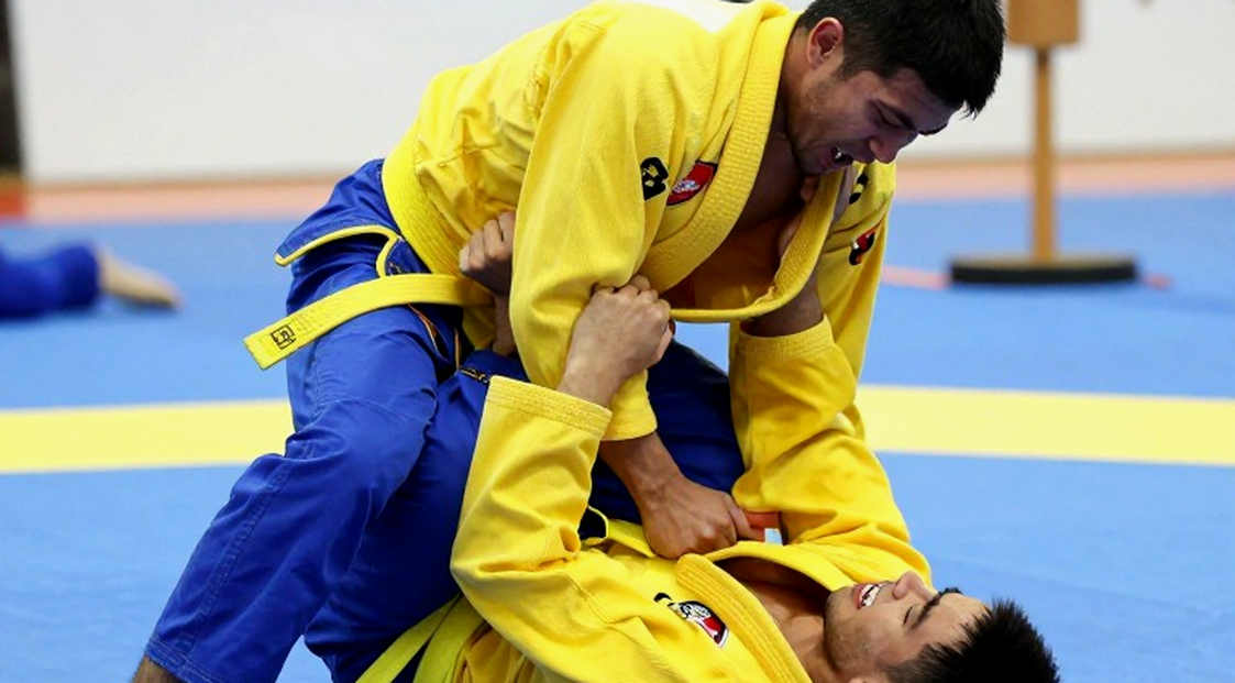 Ba cô gái karate Việt Nam giành HCV Asiad 20: Ngọn lửa 'nữ hoàng kata' vẫn cháy