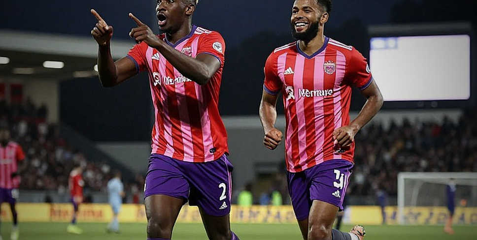 HLV John Herdman và bài toán pressing: Vì sao Indonesia khó lòng chơi phòng ngự trước Bangladesh? HLV John Herdman và bài toán pressing: Vì sao Indonesia khó lòng chơi phòng ngự trước Bangladesh?