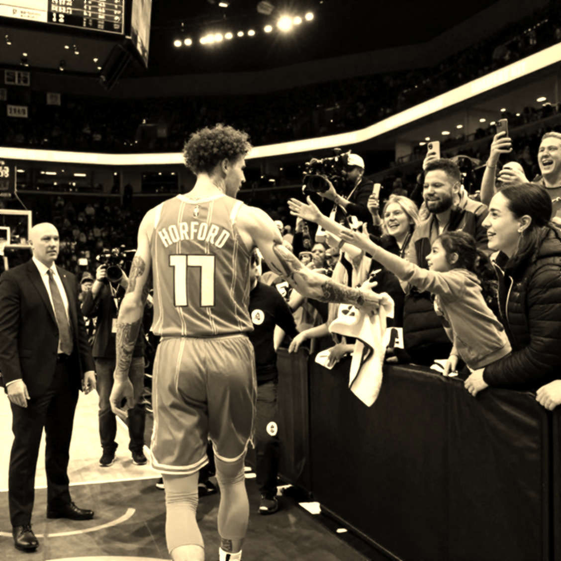 Tấm vé NBA nằm trên bàn EuroLeague: Cuộc chiến thật sự không phải câu hỏi 'có hay không' Tấm vé NBA nằm trên bàn EuroLeague: Cuộc chiến thật sự không phải câu hỏi 'có hay không'