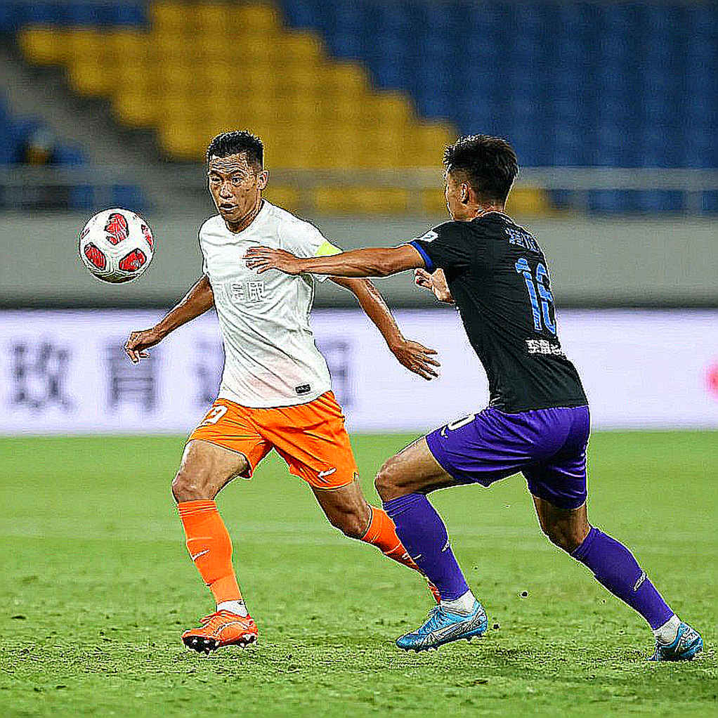 Marselino Ferdinan, Persija Jakarta và Bản Hợp Đồng Ký Vào Ngày Cuối: Đọc Nhịp Từ Một Ghế Quan Sát Xa Xứ