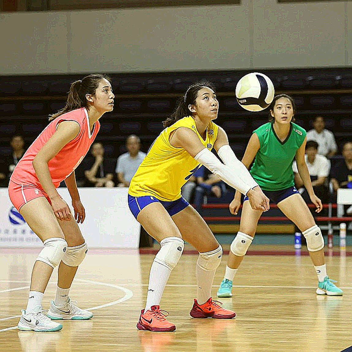 Ấn Độ thắng New Zealand nhưng chờ Oman-Bahrain; Nhật Bản toàn thắng vòng bảng AVC 2026