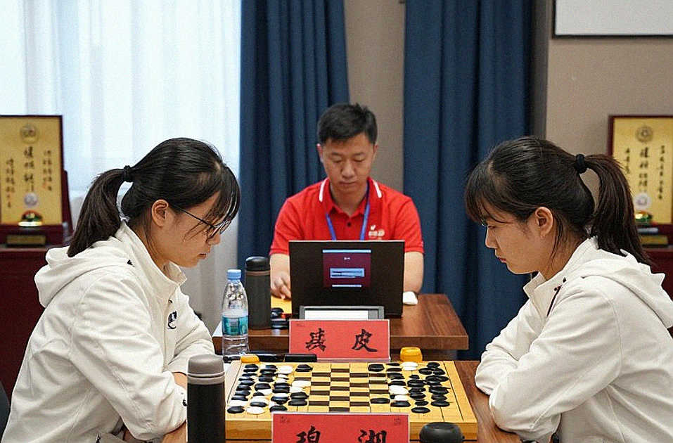 Savitha Shri, Seven Wins at the Olympiad and the Father Who Quit His Singapore Job: The Chessboard of the Unnamed Savitha Shri, Seven Wins at the Olympiad and the Father Who Quit His Singapore Job: The Chessboard of the Unnamed