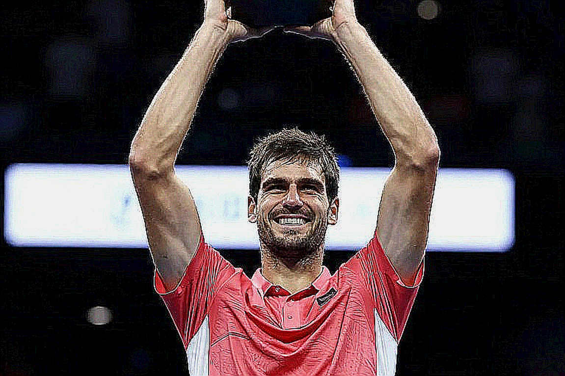 US Open 2026 Semi-Final Tickets Cheaper Than the Venue's Signature Cocktail: Zverev and the Paradox of Records That Don't Sell US Open 2026 Semi-Final Tickets Cheaper Than the Venue's Signature Cocktail: Zverev and the Paradox of Records That Don't Sell