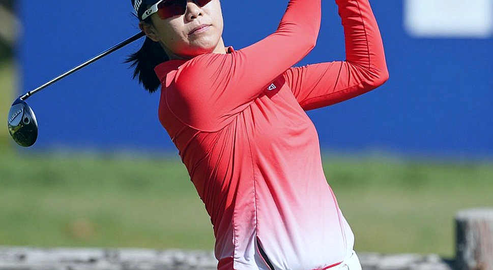 Claire Dowling and the 8am Drive at the Old Course: What Lies Behind the Sound of the Ball Leaving the Tee Claire Dowling and the 8am Drive at the Old Course: What Lies Behind the Sound of the Ball Leaving the Tee