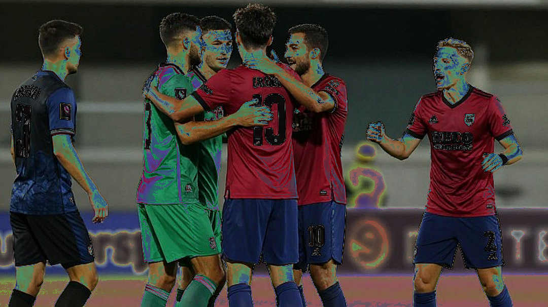 Camarda và đêm Milan xoay tua trước Salzburg: Một cái tên phải đi qua cửa kiểm chứng