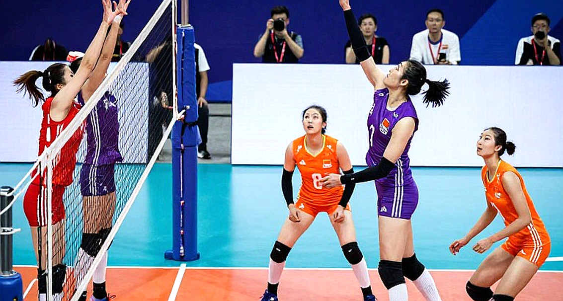 Đọc kỳ chuyển nhượng bằng những khoảng trống: Khi im lặng là tín hiệu đắt giá nhất